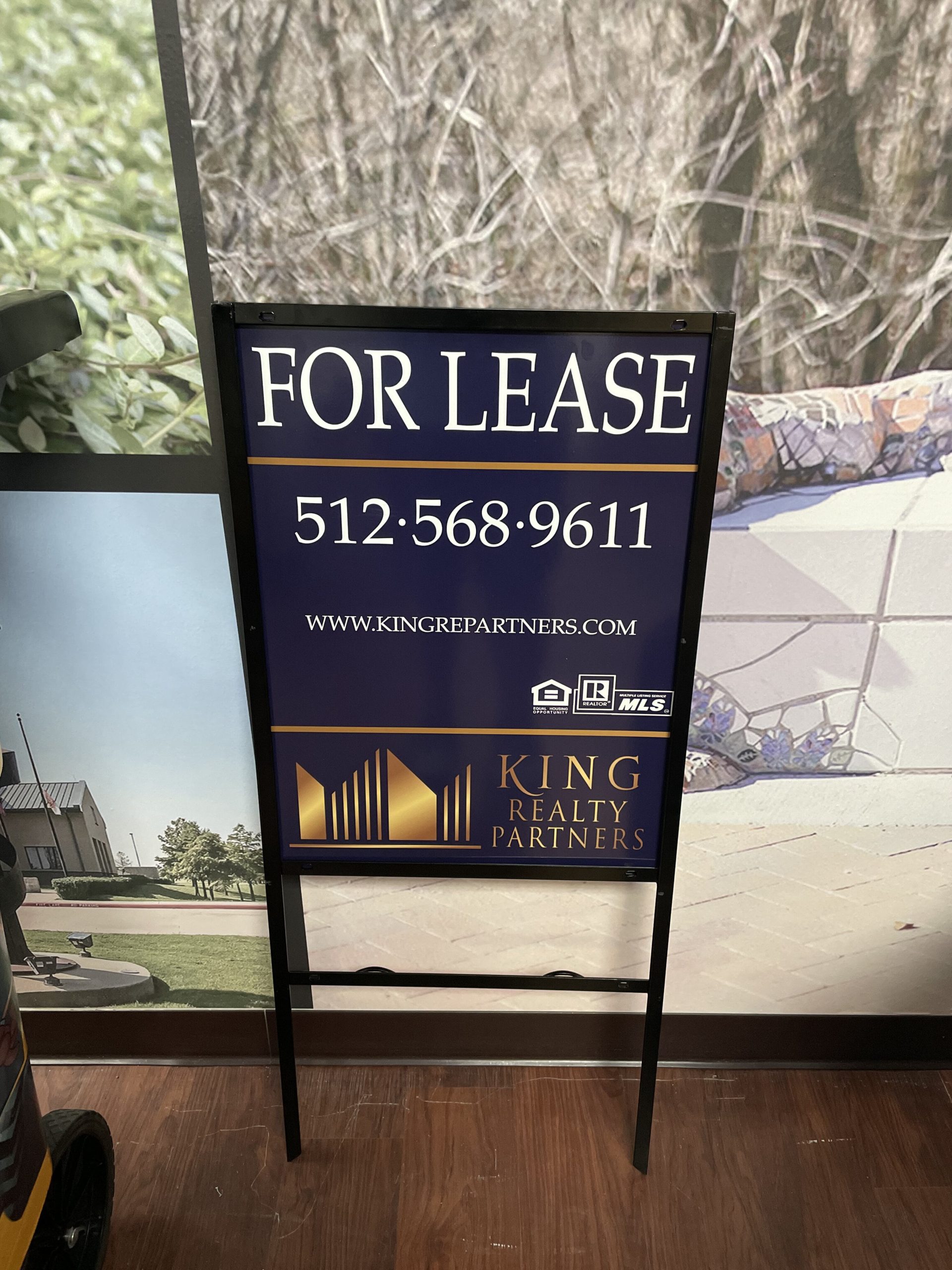 Real estate sign for lease by Premier Signs & Graphics in Dallas